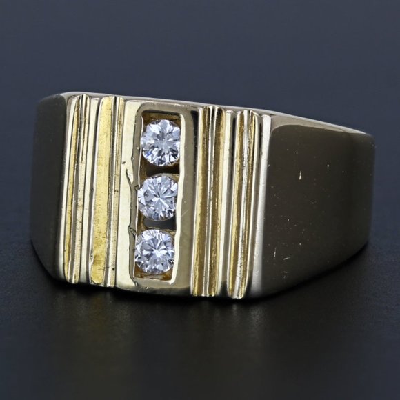 Vintage 14K Yellow Gold and Diamond Men's Art Deco Cocktail Anniversary Ring - Picture 5 of 7